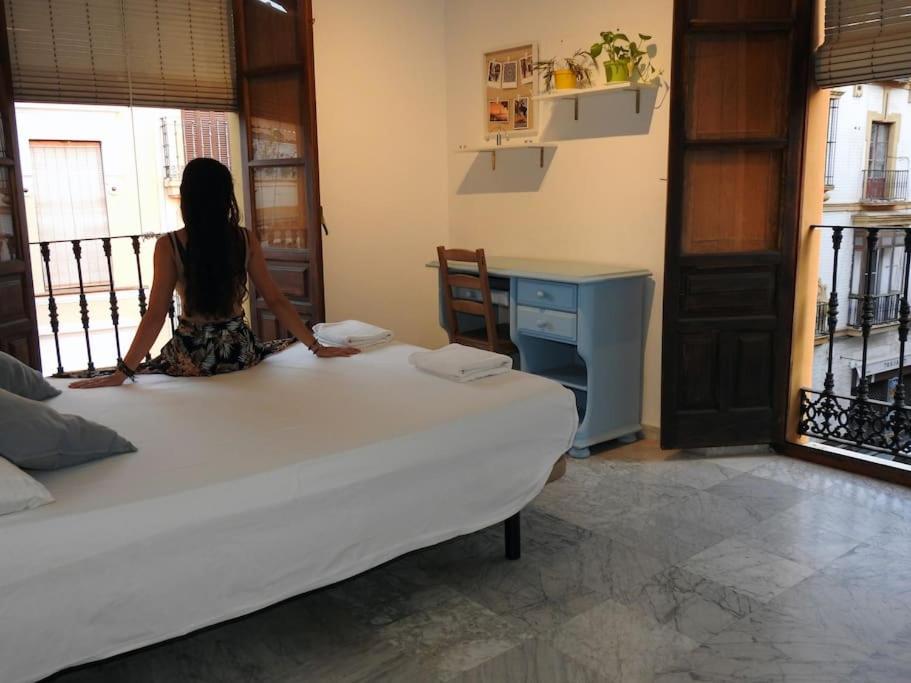 Apartamento En Sevilla Centro Con Vistas A La Plaza Alameda De Hercules - Hasta 6 Personas Экстерьер фото