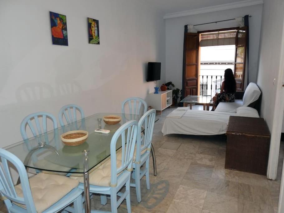 Apartamento En Sevilla Centro Con Vistas A La Plaza Alameda De Hercules - Hasta 6 Personas Экстерьер фото
