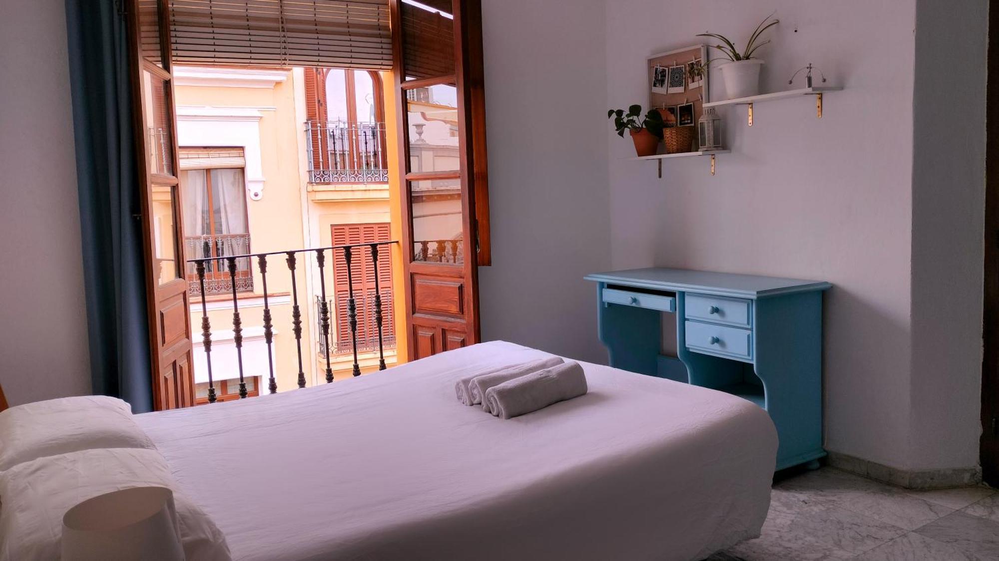 Apartamento En Sevilla Centro Con Vistas A La Plaza Alameda De Hercules - Hasta 6 Personas Экстерьер фото